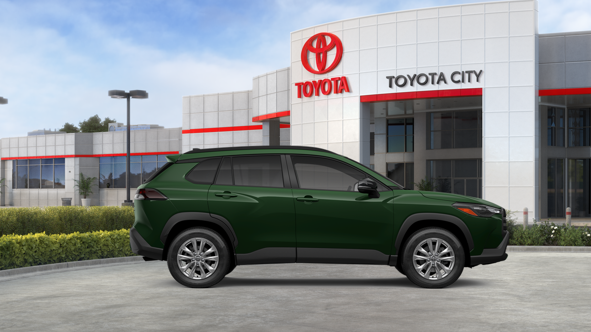 2026 Toyota Corolla Cross LE