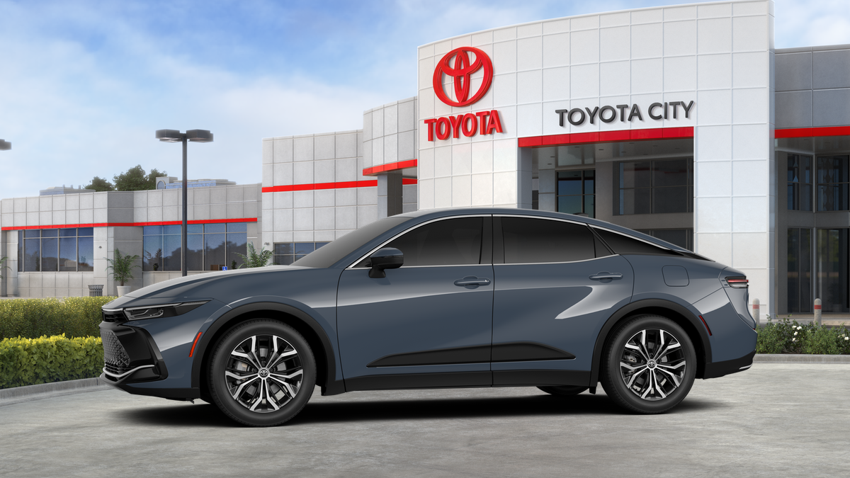 2026 Toyota Toyota Crown XLE