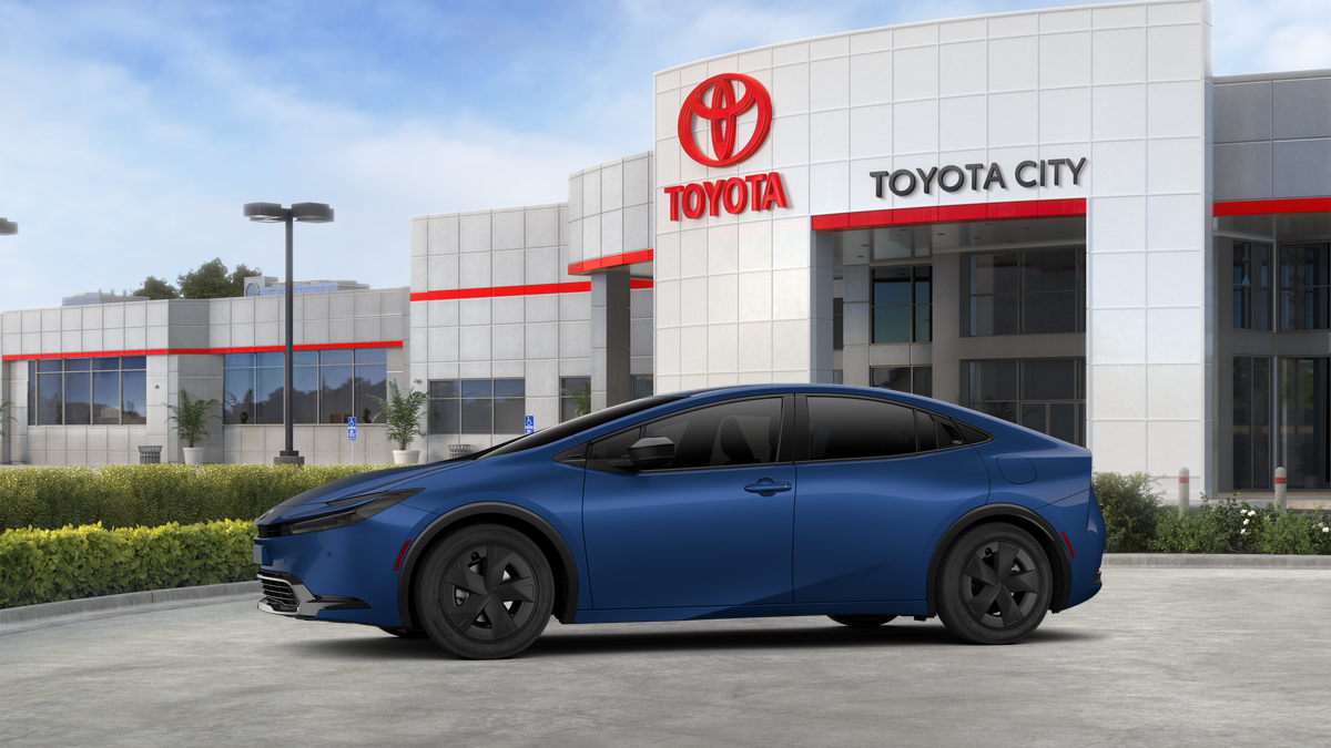2026 Toyota Prius LE