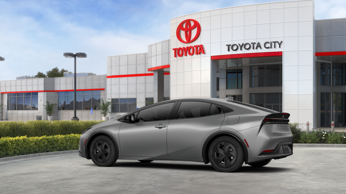 2026 Toyota Prius LE