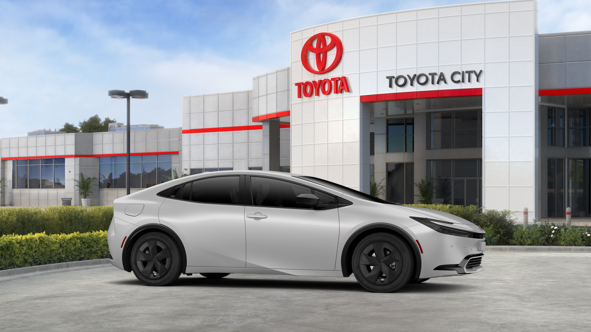 2026 Toyota Prius Plug-in Hybrid SE