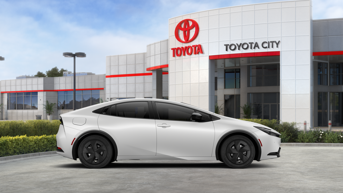 2026 Toyota Prius Plug-in Hybrid SE