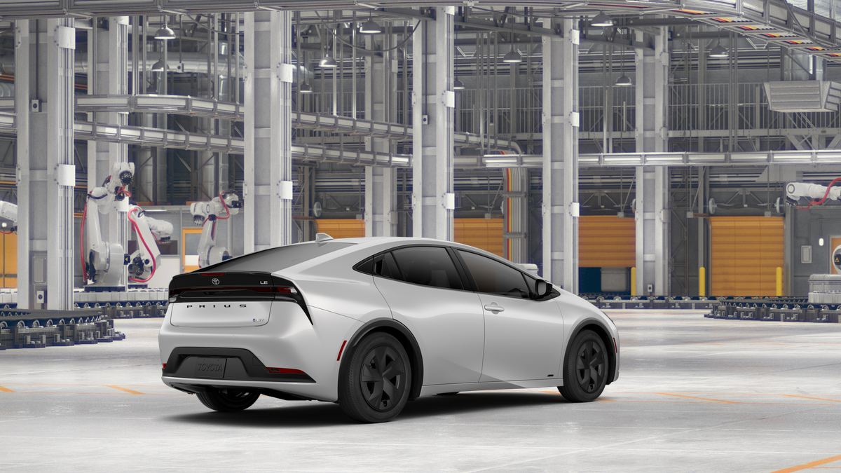 2027 Toyota Prius LE AWD