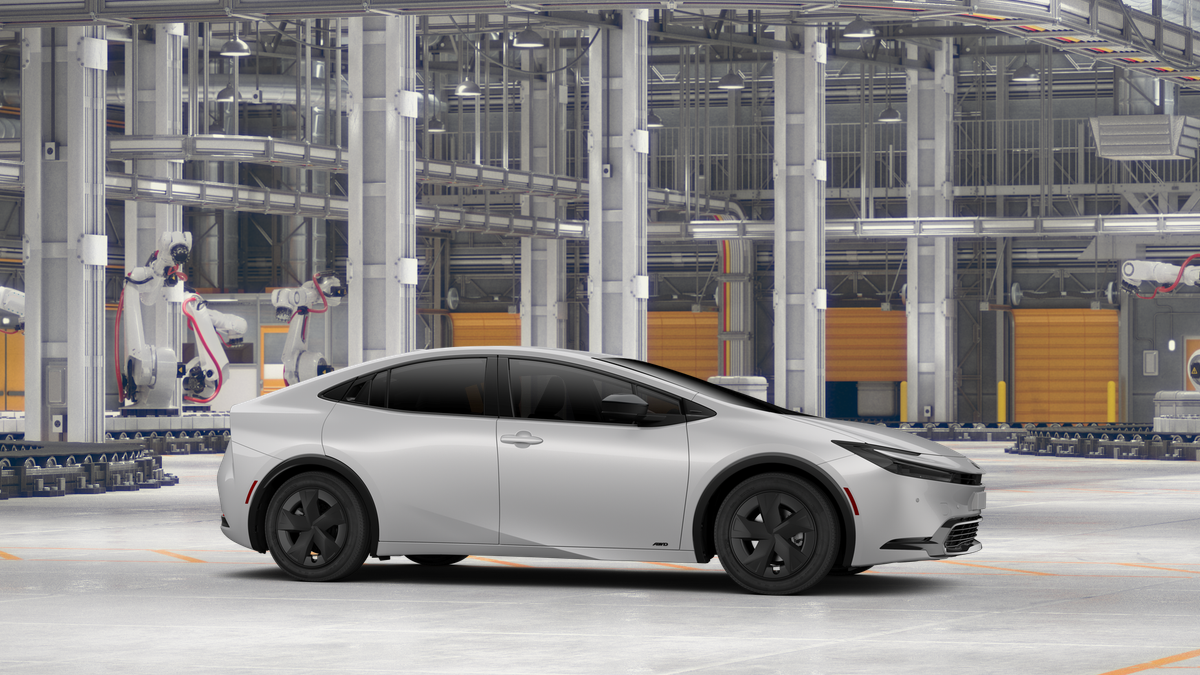 2027 Toyota Prius LE AWD