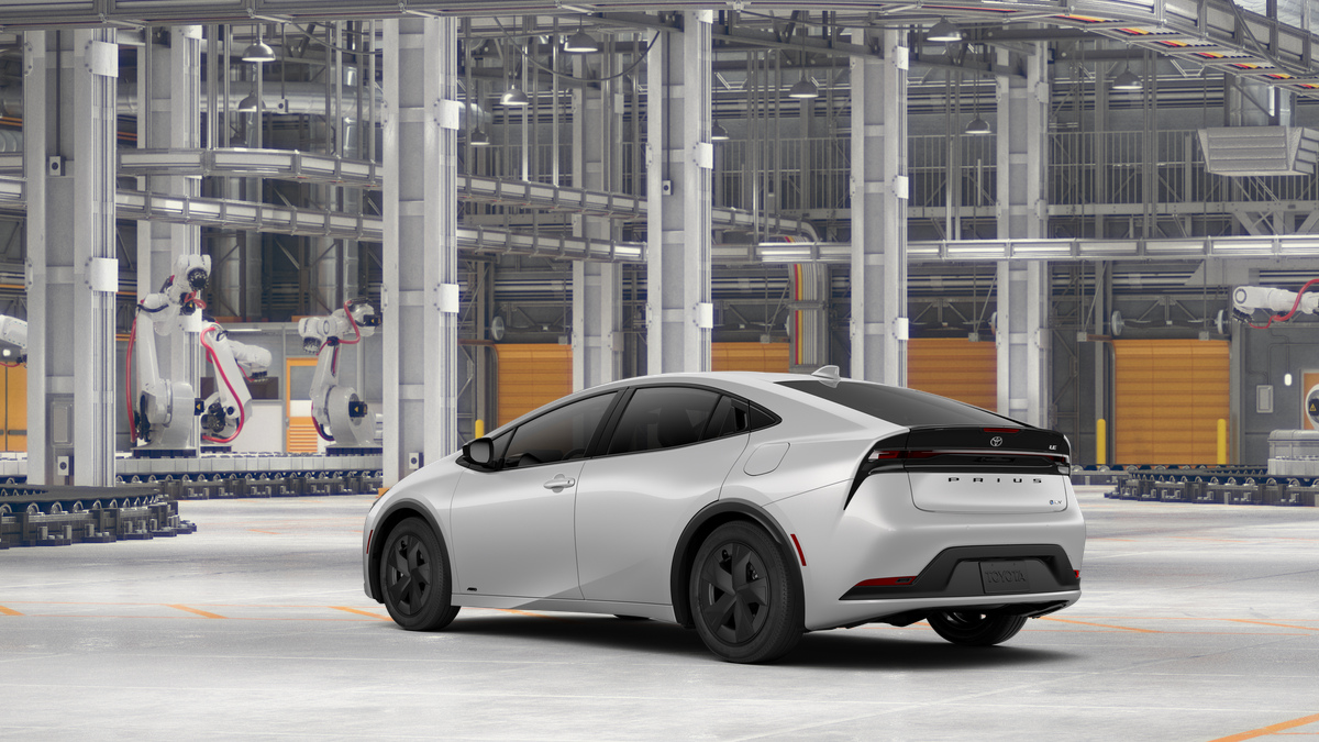 2027 Toyota Prius LE AWD