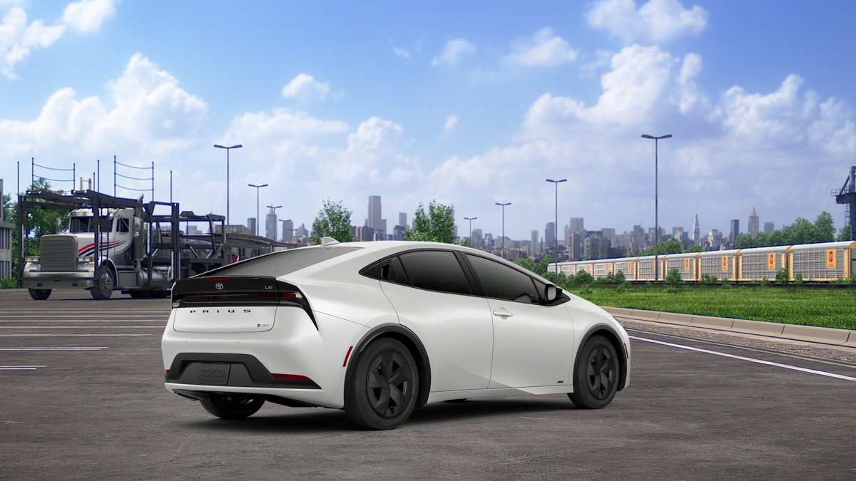 2026 Toyota Prius LE AWD