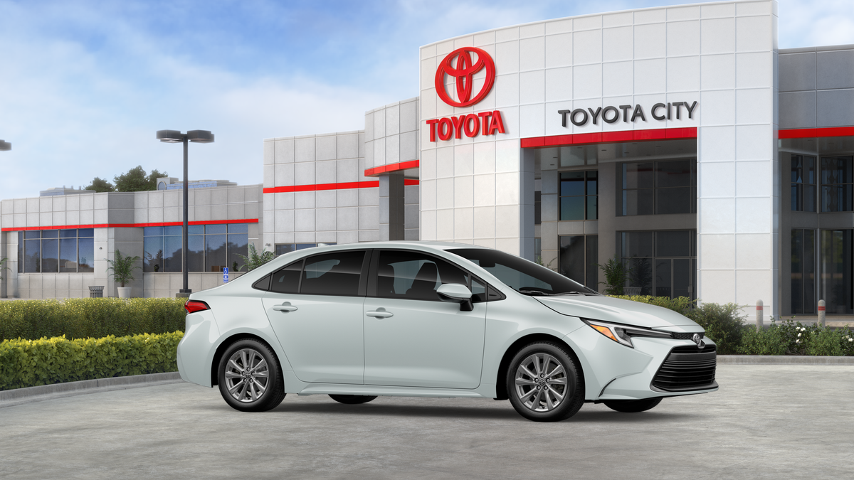 2027 Toyota Corolla Hybrid LE