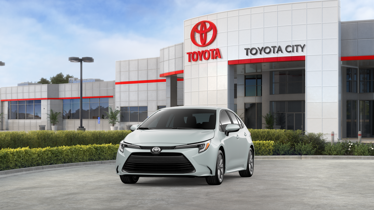 2027 Toyota Corolla Hybrid LE