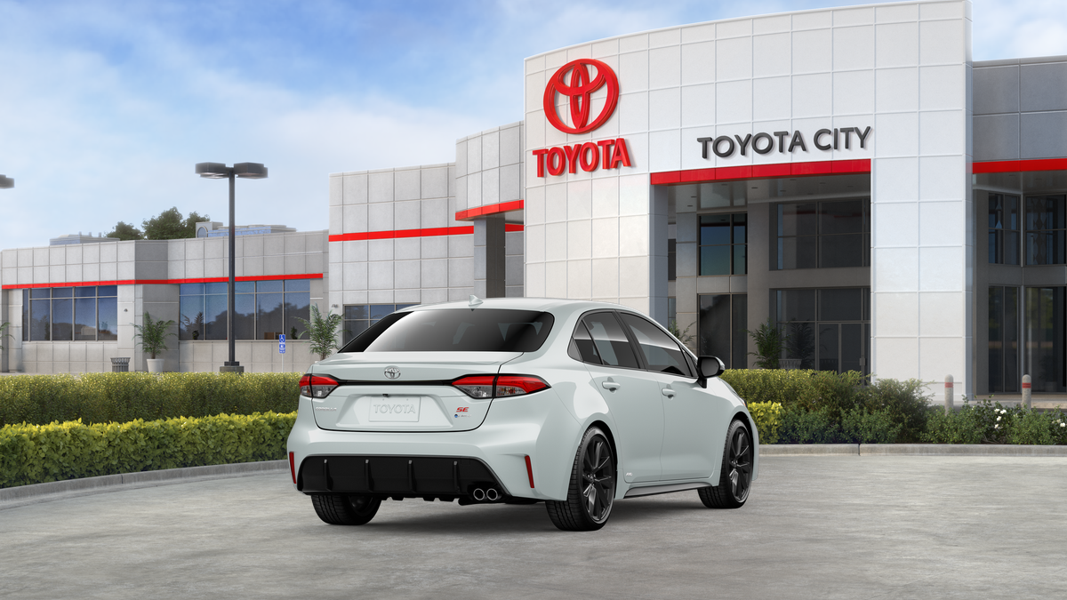 2026 Toyota Corolla Hybrid SE AWD