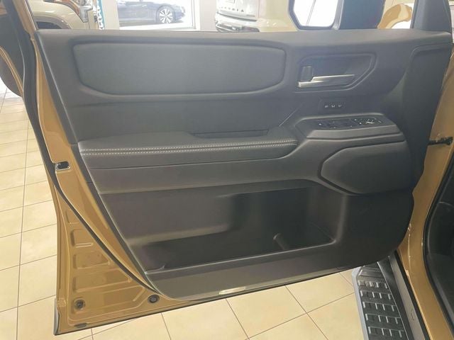 2026 Toyota Land Cruiser 4WD (Natl)