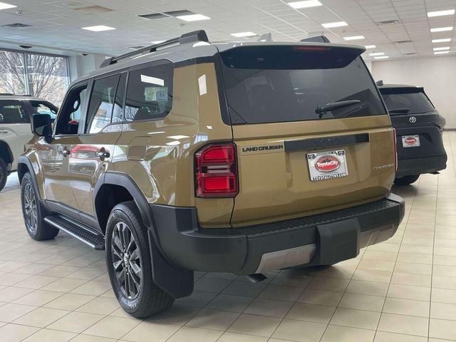 2026 Toyota Land Cruiser 4WD (Natl)