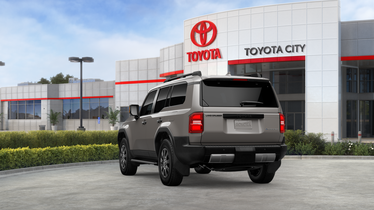 2026 Toyota Land Cruiser 4WD (Natl)