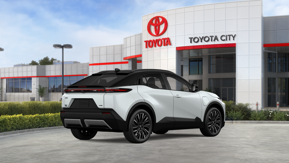 2026 Toyota C-HR XSE