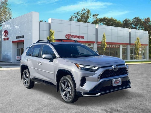 2025 Toyota RAV4 Plug-in Hybrid SE
