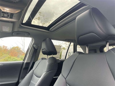 2025 Toyota RAV4 Plug-in Hybrid XSE