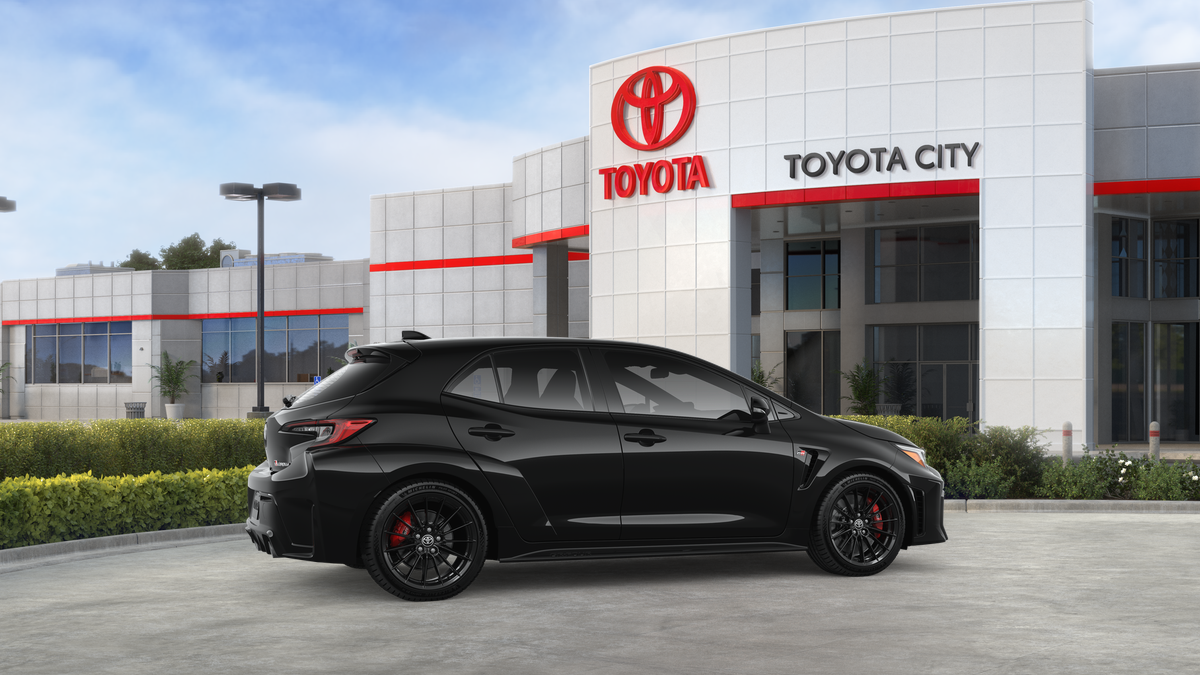 2026 Toyota GR Corolla MT